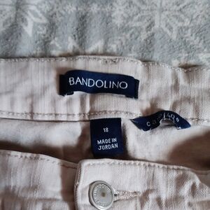 Bandolino Women's Trousers in Cream